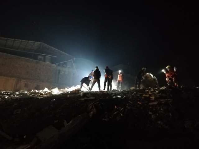 MAG-AME DEPREM BÖLGESİNDEN DÖNDÜ