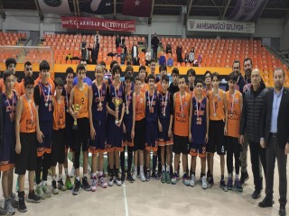 Basketbol U14 Mahalli Lig’de şampiyonlar belli oldu