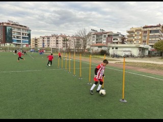 SALİHLİ'DE 16 BRANŞTA ÜCRETSİZ YAZ KURSU