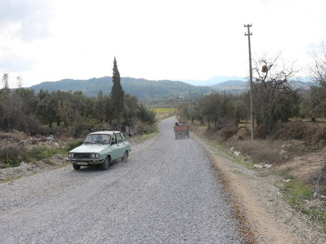 YAPILAN YOL ULAŞIMI KOLAYLAŞTIRDI