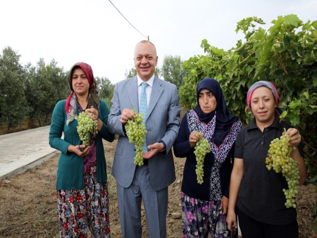 ÜRETİCİYE YATIRIM ÖDÜL ALDI