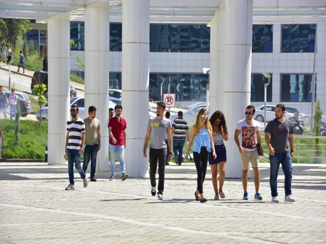 ÖĞRENCİLERDEN CBÜ'YE BÜYÜK RAĞBET