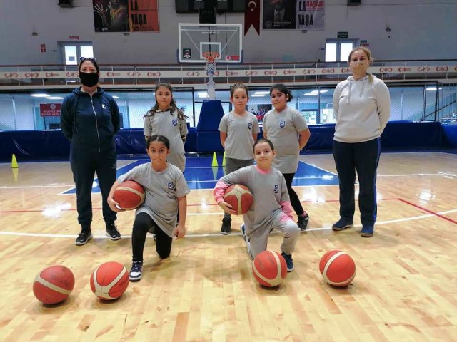 YUNUSEMRE'DEN BASKETBOLA DAVET