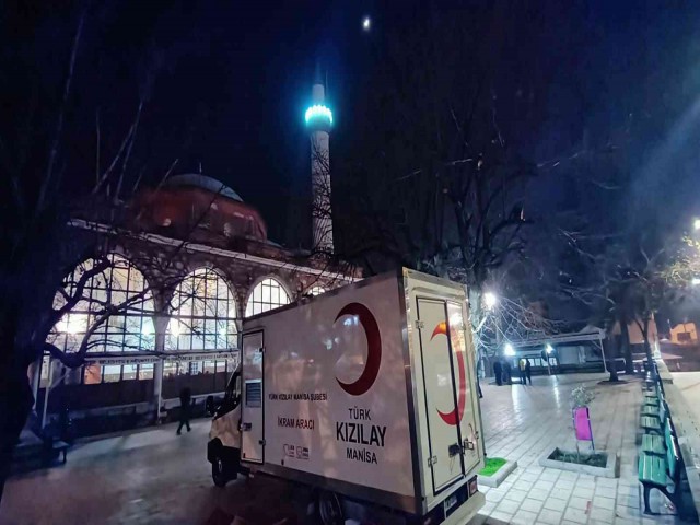 KIZILAY'DAN 2 BİN KİŞİLİK ÇORBA