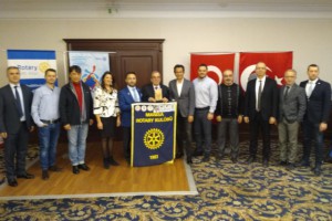 ROTARYANLARDAN PALA’YA HİZMET ÖDÜLÜ