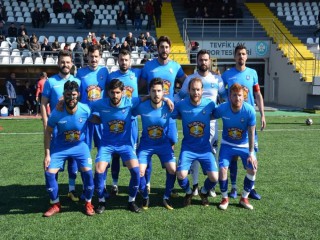 YUNUSEMRE BELEDİYESPOR 3 PUANI KAPTI