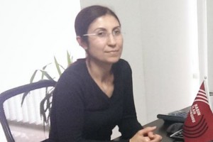 GAZETECİ HÜLYA KILINÇ GÖZALTINA ALINDI