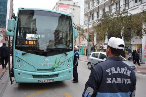 OTOBÜS KISITLAMASINDAN VAZGEÇTİLER