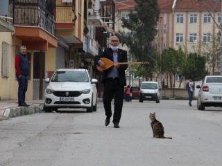 'AŞIK' MUHTARDAN KORONA KONSERİ