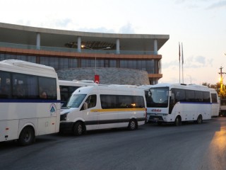 AKHİSAR'DAN ŞEHİT AİLELERİNE DESTEK