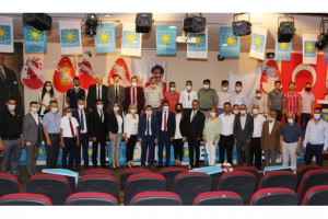 İYİ PARTİ'DE MEHMET YURT GÜVEN TAZELEDİ