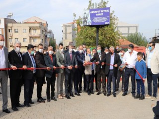 BÜYÜKELÇİ'DEN TURGUTLU'DA PARK AÇILIŞI