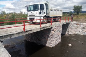 KULLANILAMAZ HALE GELEN KÖPRÜ ONARILDI