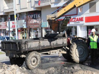 SARUHANLI'DA TAŞKINLAR SONA ERİYOR