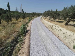 YOL YAPIM ÇALIŞMALARI SÜRÜYOR