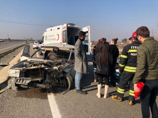 Tekeri kopan otomobil karşı şeride geçti: 1 yaralı