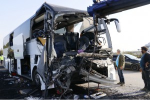 HATAY'DA TRAFİK KAZASI : 2 ÖLÜ