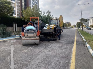 MANİSA'DA 3 BİN 200 KİLOMETRELİK YOL AĞINDA BAKIM YAPILDI